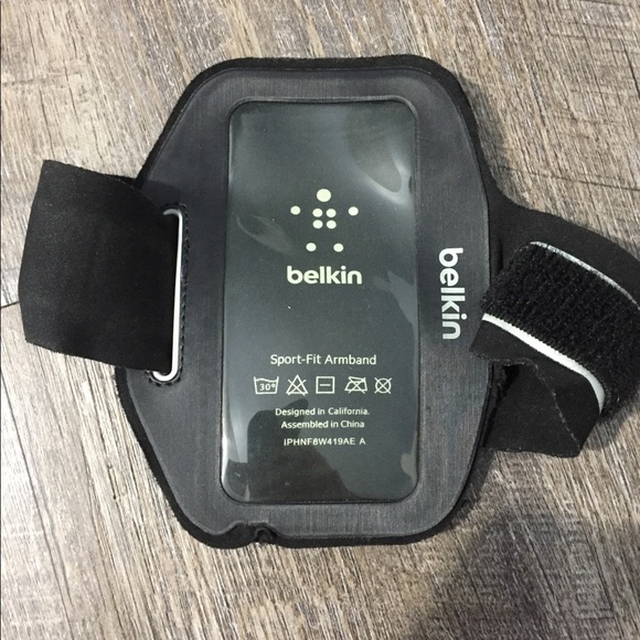 Exercise Phone Armband - Picture 1 of 2